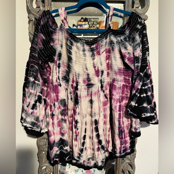 Brand New TORRID Babydoll Rayon Tie Dye Smocked Cold Shoulder Top Size 2 2X Plus - Picture 12 of 14